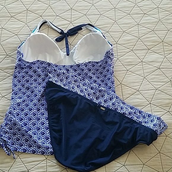 Plus Size Tankini - Picture 2 of 6